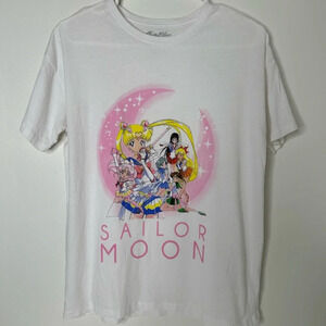 Sailor Moon graphic  t-shirt